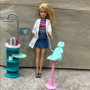 Career Blonde Barbie Dentist Playset with Accessories
